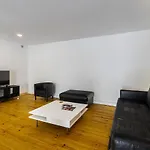 Whome Central 2-Bedroom Loft Perfect To Explore Lisbon